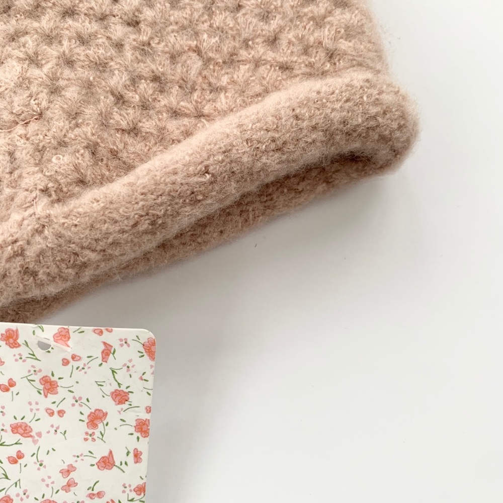 Free People Dreamland Knit Beanie Rose NWT - Picture 5 of 7